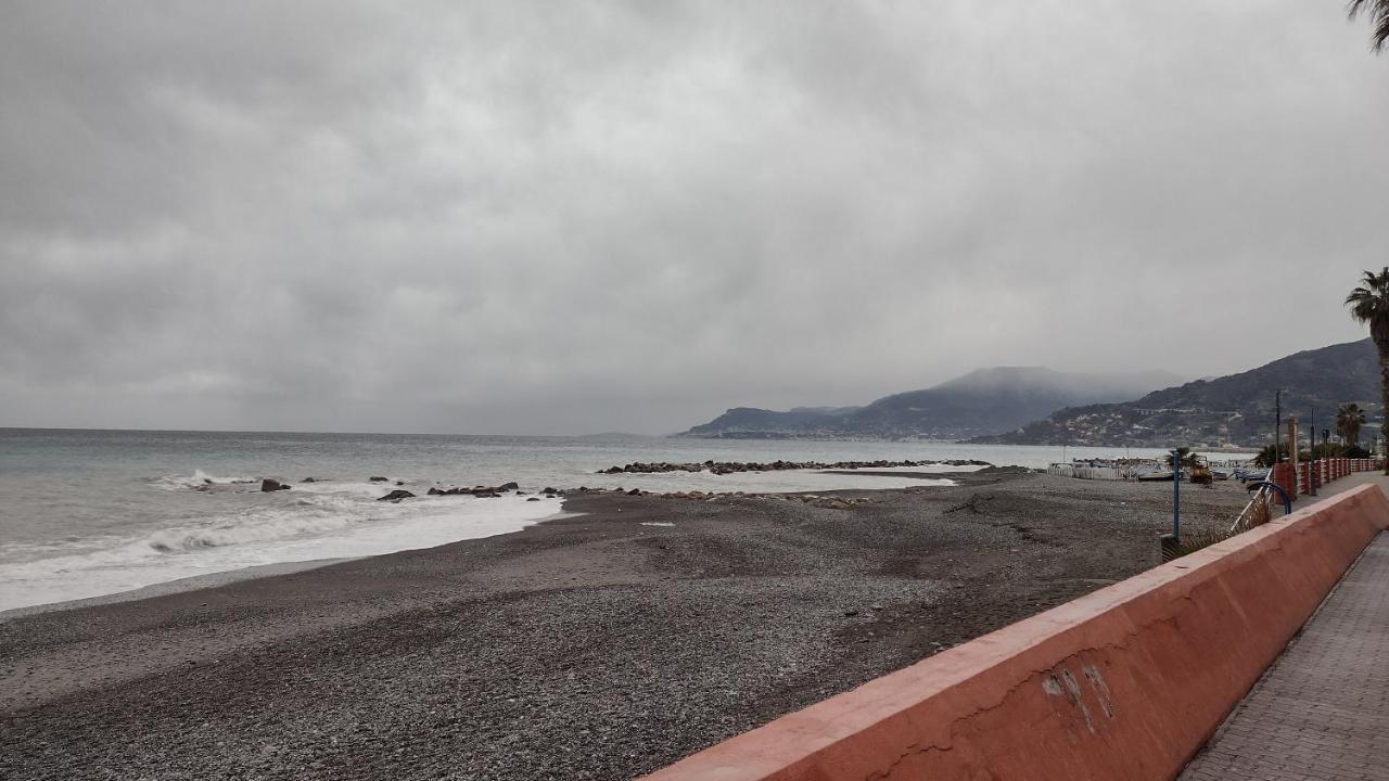 Appartamento MaMa Monolocale terrazzo vista mare - Ferienwohnung
