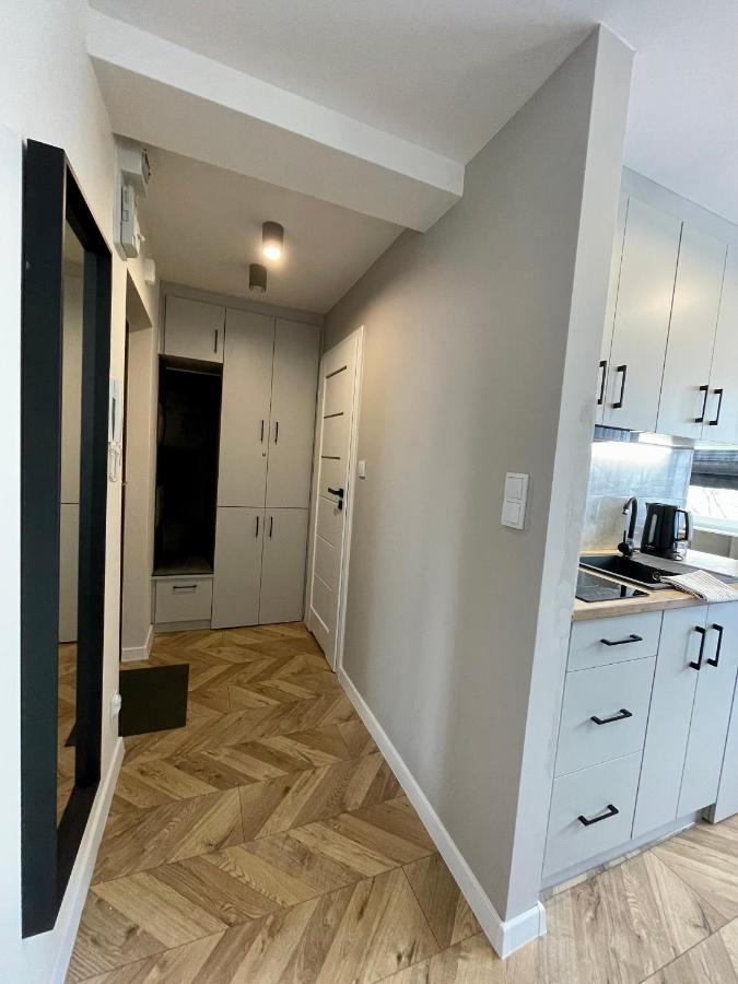 Przytulny Apartament niedaleko Radomskiego Centrum Sportu - B&B