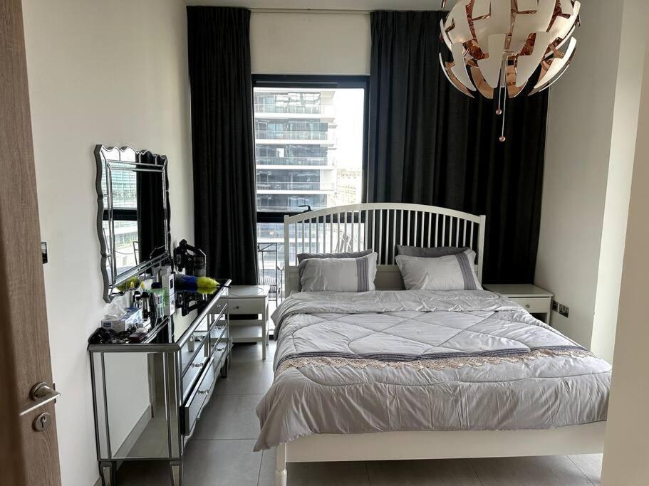 Cozy Al Raha Beach Home - B&B Abu Dhabi Island and Internal Islands City