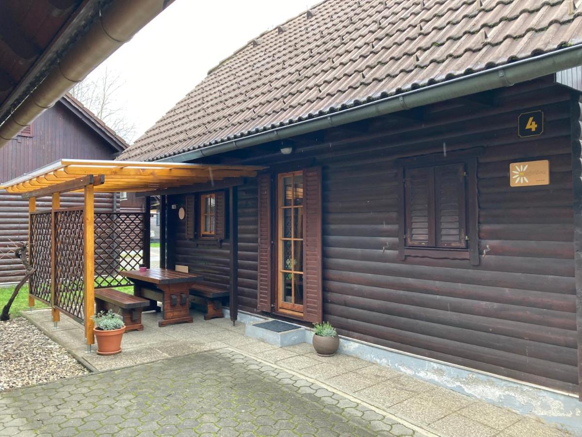 B&B Podčetrtek - Hiška Marjetica - Bed and Breakfast Podčetrtek