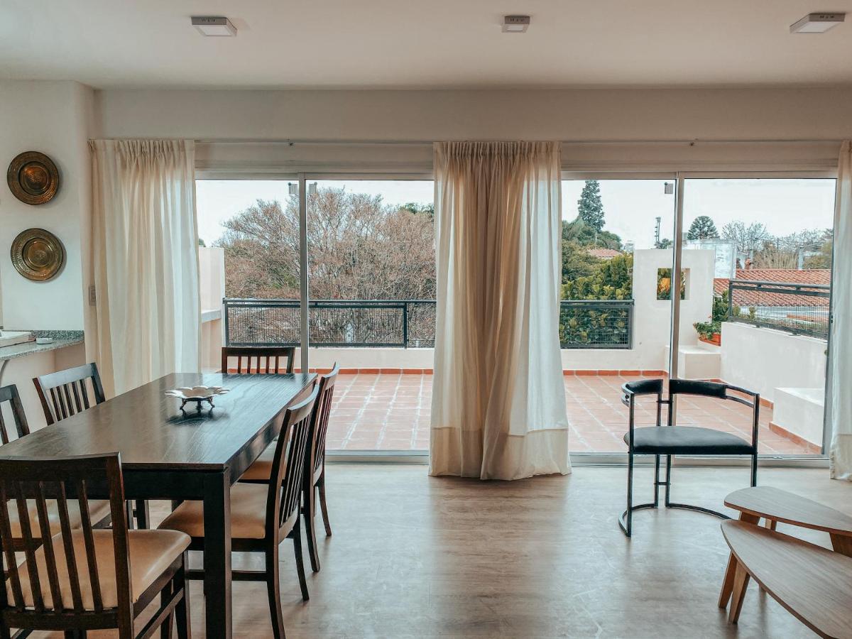 Amplio Departamento con Terraza - B&B