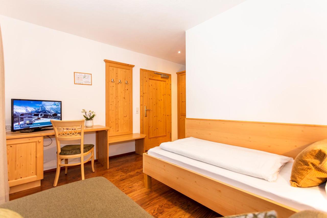 Habitación Individual con balcón