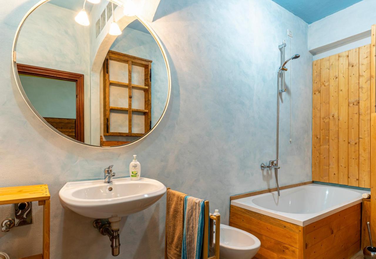 la porta di destra - B&B Foiano della Chiana