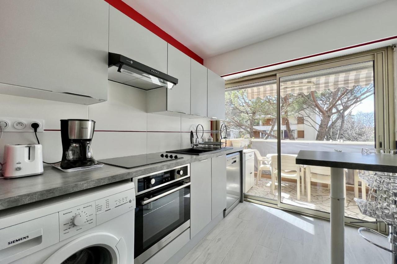 Bright and quiet apartment near the sea - B&B