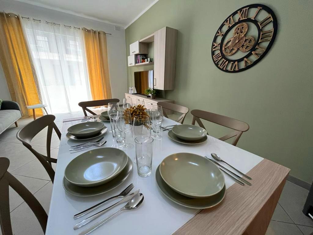 B&B Tal-Għoqod - St Julian's Modern and Spacious 4 Bedroom Apartment - Bed and Breakfast Tal-Għoqod