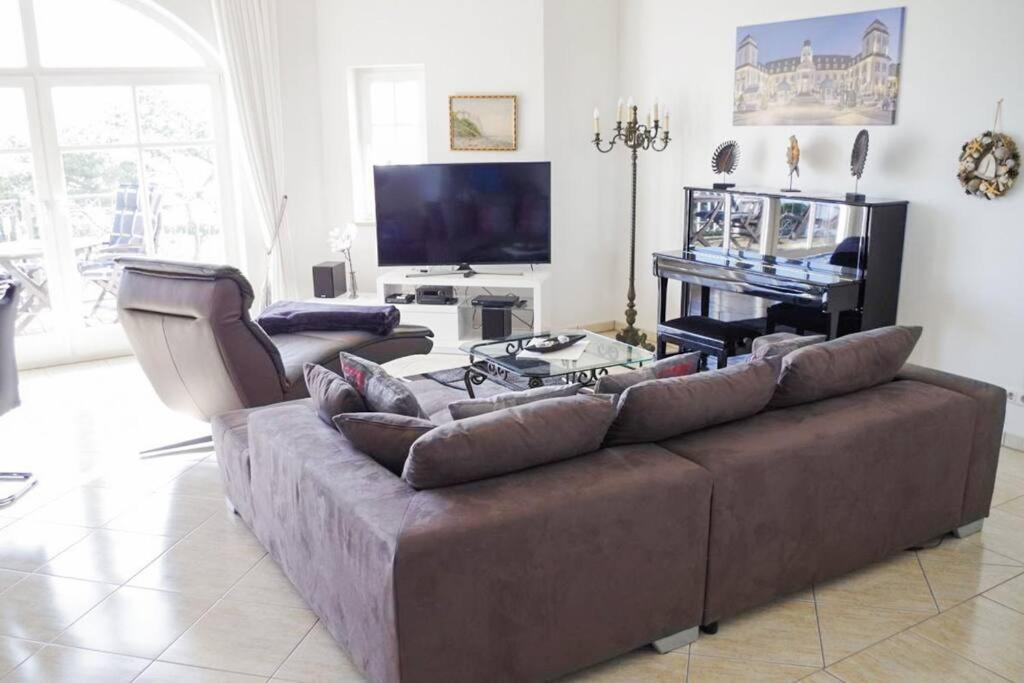 Penthouse App11 - Strandpromenade Meerblick, Infrarotsauna, Strandkorb saisonal - Bed and Breakfast Ostseebad Binz
