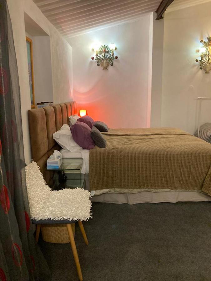 Double or Twin Room with Private Bathroom