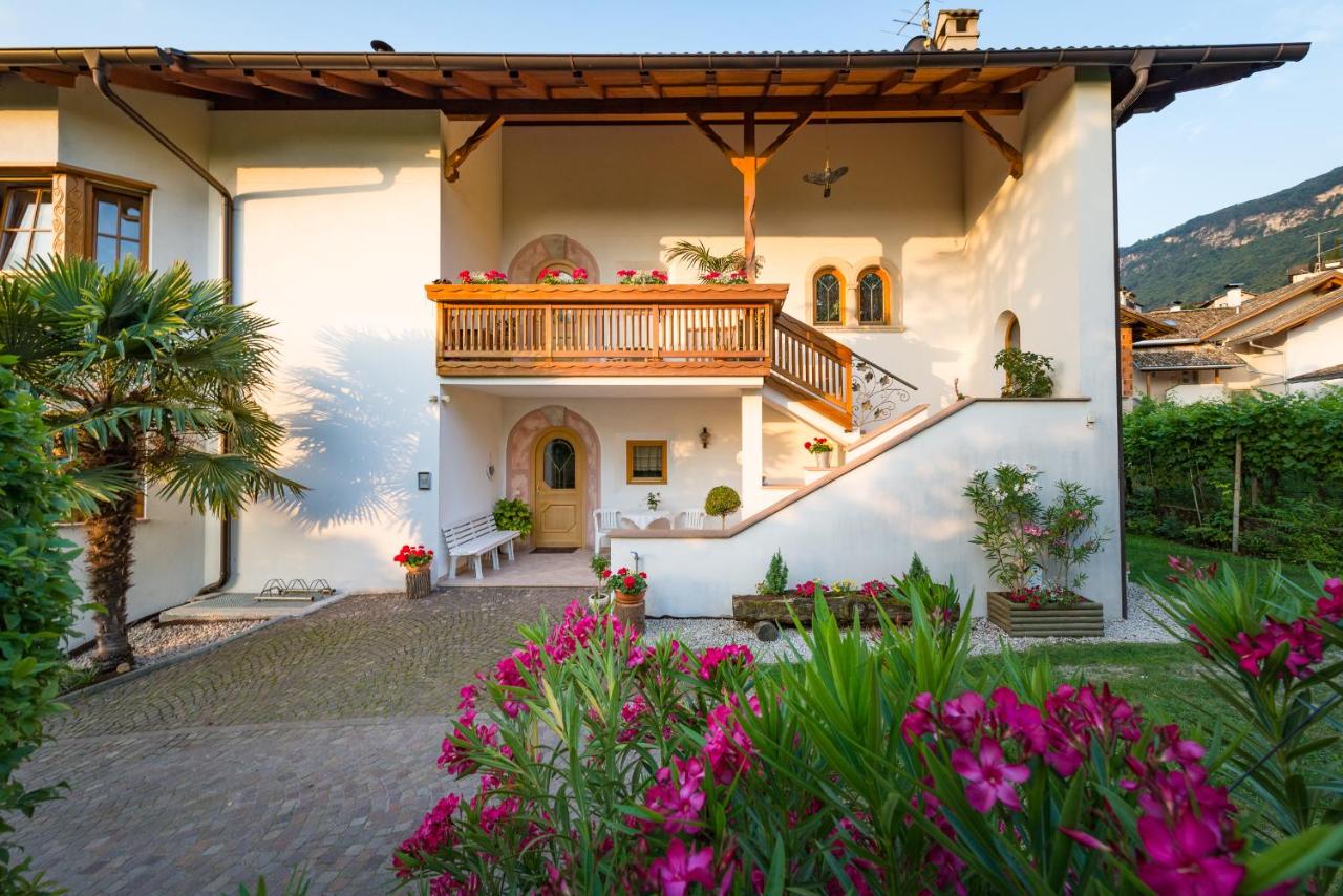 Ferienhof Oberhofer - Ferienwohnung Tramin an der Weinstrasse