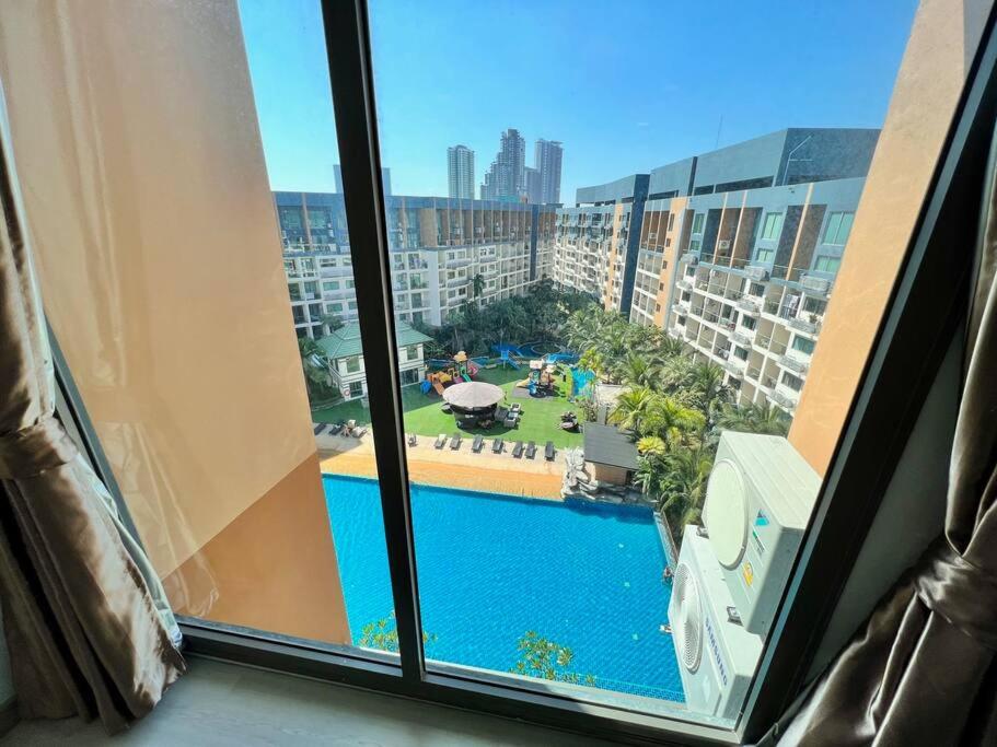 LOFTS in Laguna Beach Resort 2 - Bed and Breakfast Jomtien