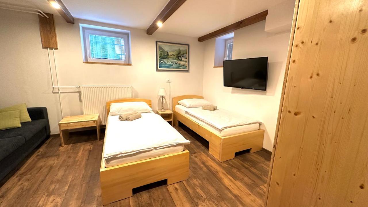 Comfort Quadruple Room (Private External Bathroom)