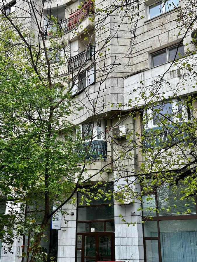 Old City Center River View-4BR-Parliament-Metro-Park - B&B