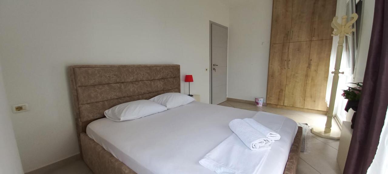 Chambre Double avec Salle de Bains Commune