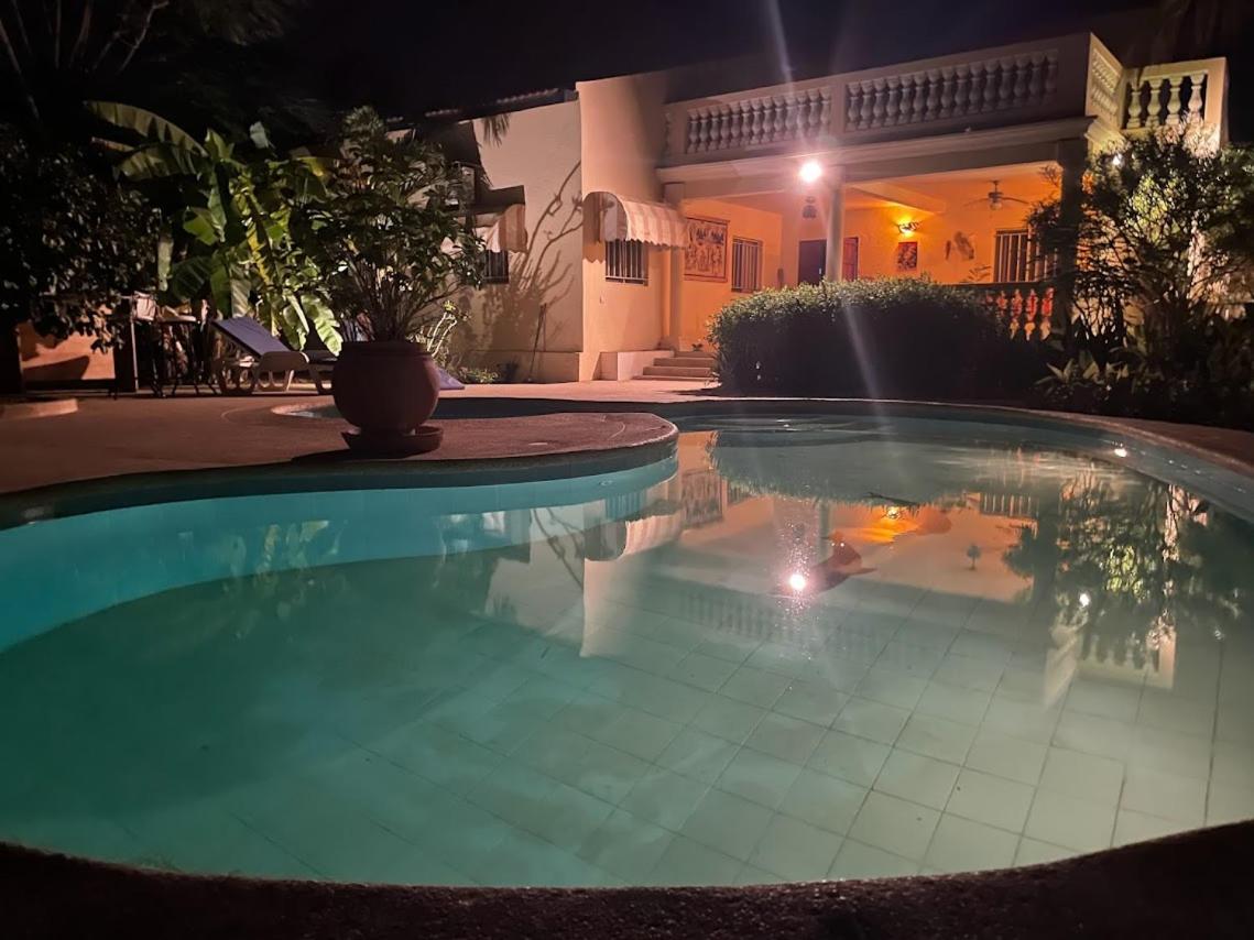 VILLA SOMONE avec piscine privée, à 150 m de la plage - Ferienwohnung