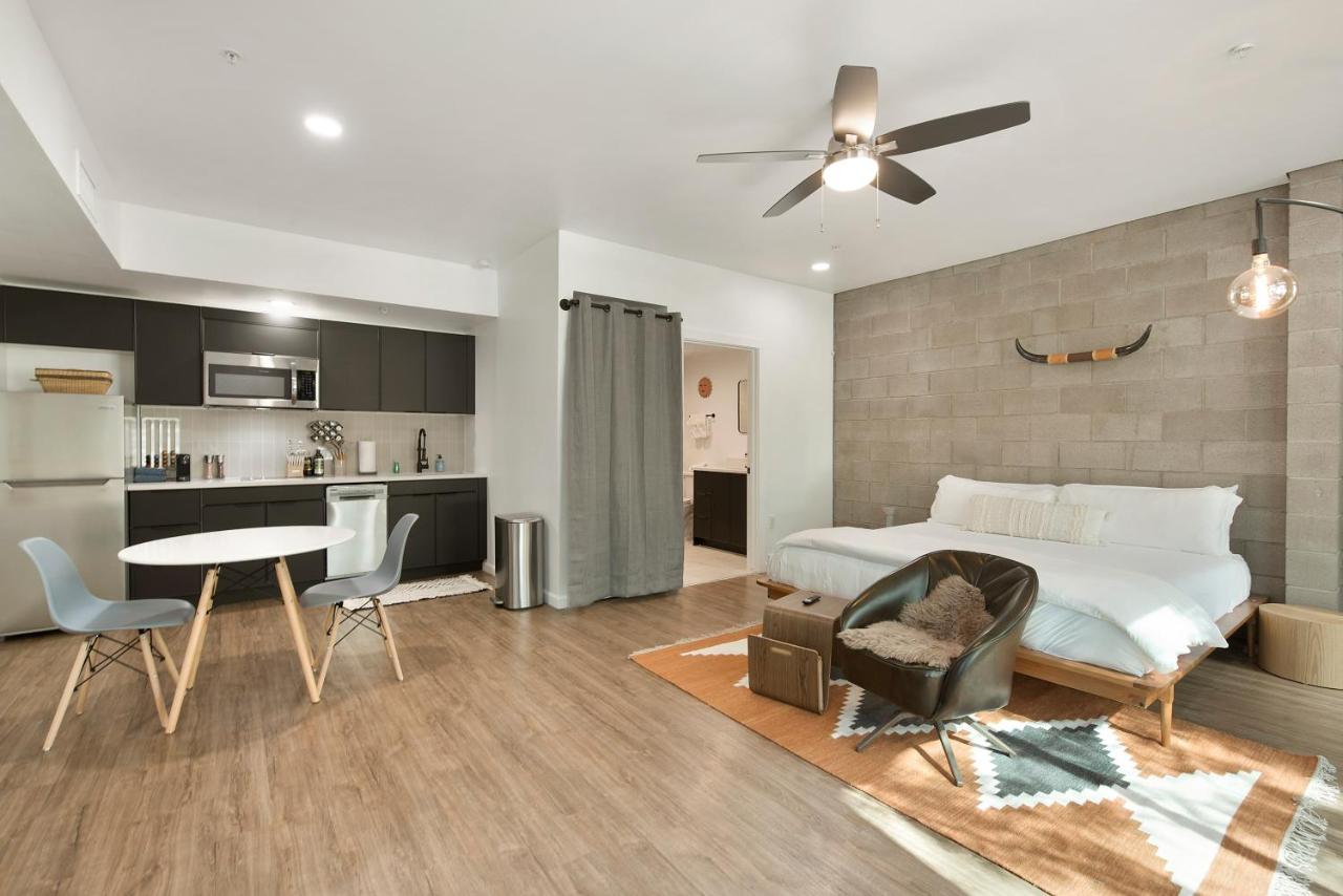 Tempe Lofty Studios - B&B