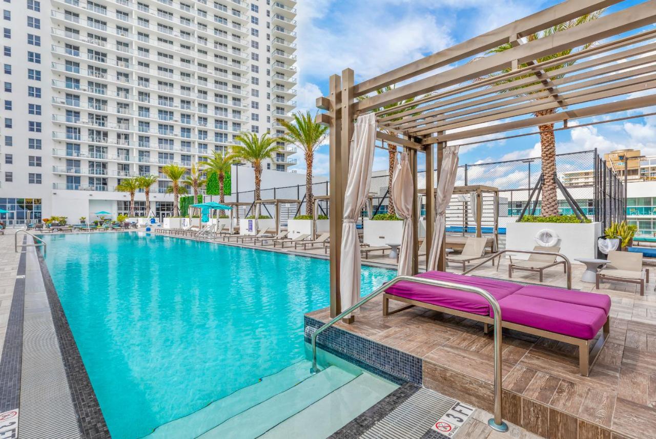 Hyde Beach House - Stunning 2bd 2ba - Apt - Ocean & Intercostal views - NO RESORT & PARKING FEES, CHECK DETAILS - B&B Hollywood