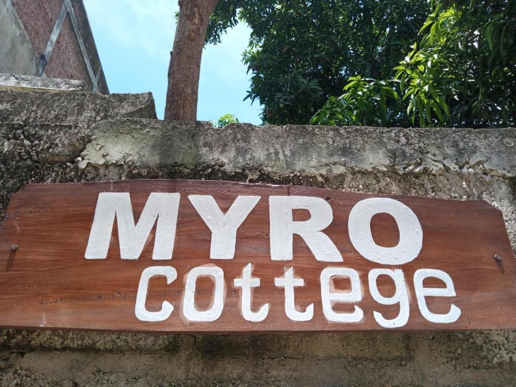 Myro Cottage - B&B Weligama