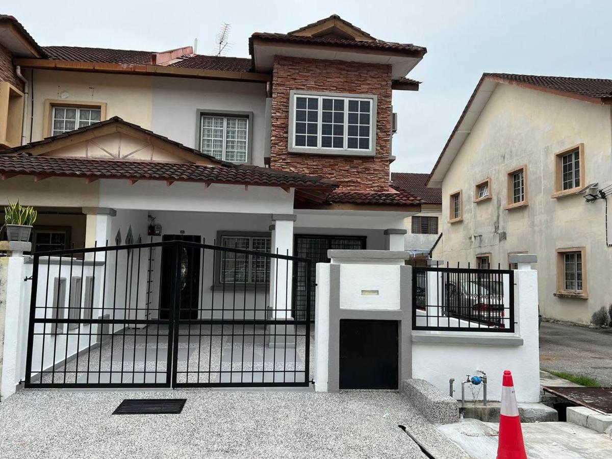 Home in Bandar Baru Bangi - B&B