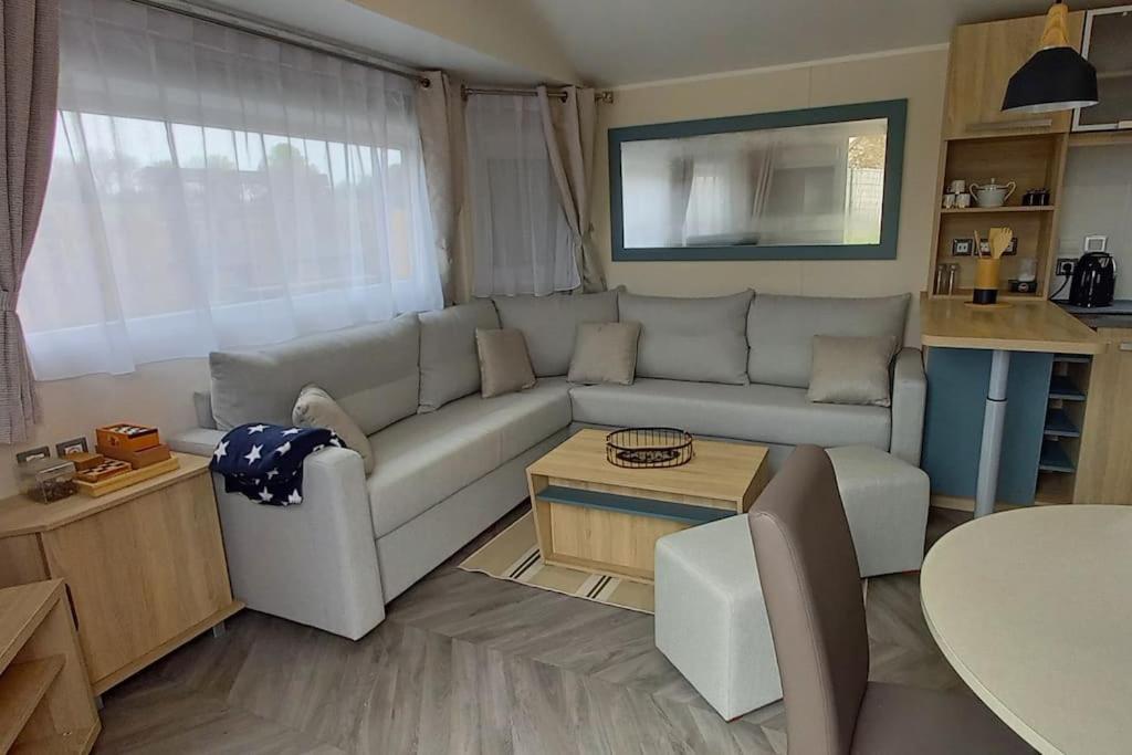 Chalet Les Moutiers - B&B Les Moutiers-en-Cinglais