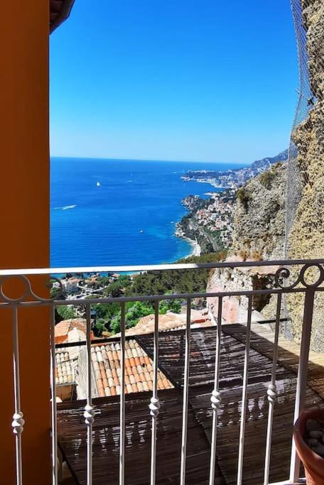 B&B Roquebrune-Cap-Martin - Village Médiévale, superbe appartement vu mer et Monaco - Bed and Breakfast Roquebrune-Cap-Martin
