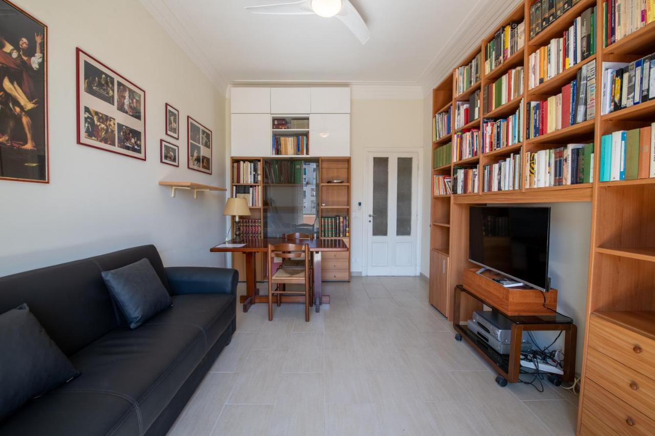 Piazza Carracci - B&B Roma