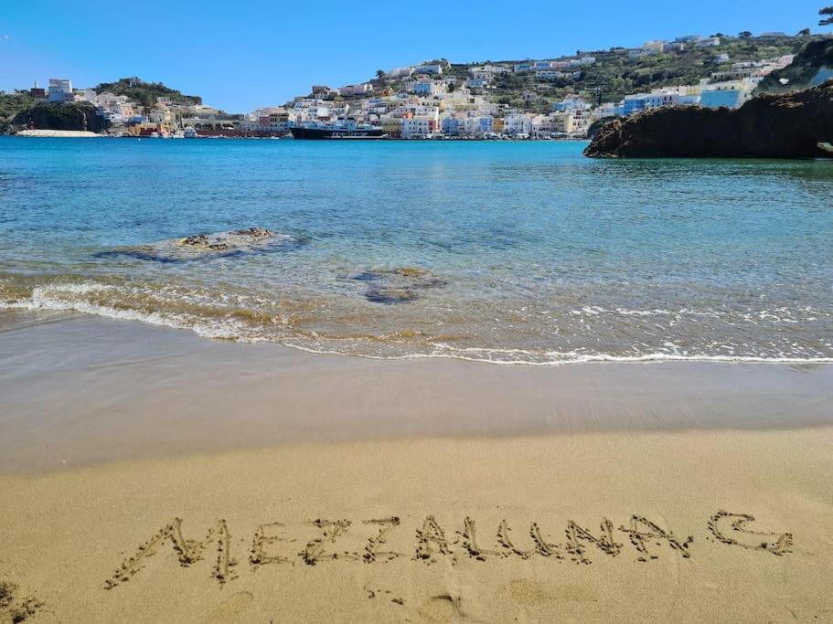 Casa Mezzaluna - B&B Ponza