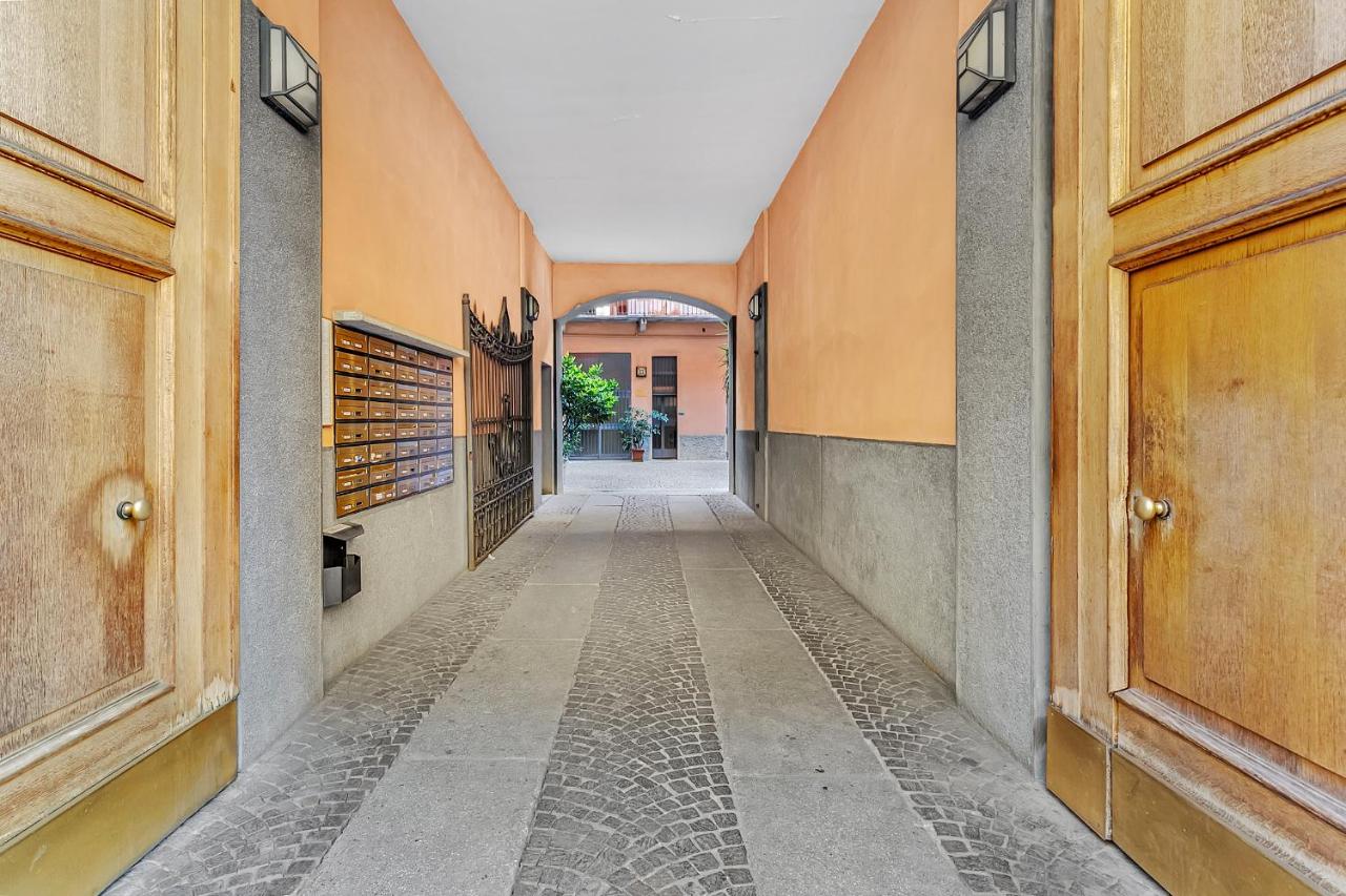 COSMOPOLITAN Loft nel centro di Milano, Via Sottocorno - B&B Milano
