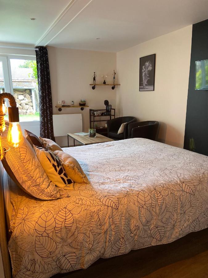 Queen Room with Spa Bath