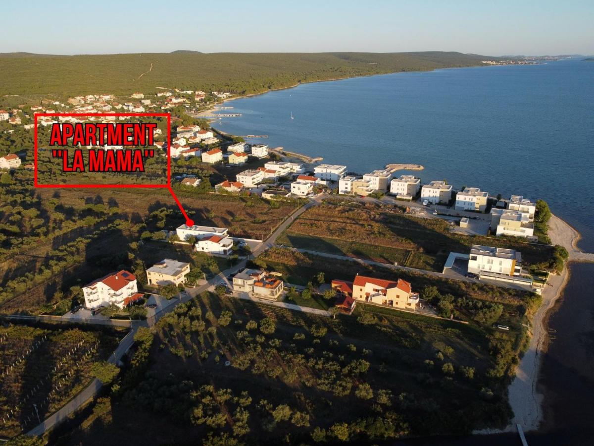 Apartman La mama - B&B Sukošan