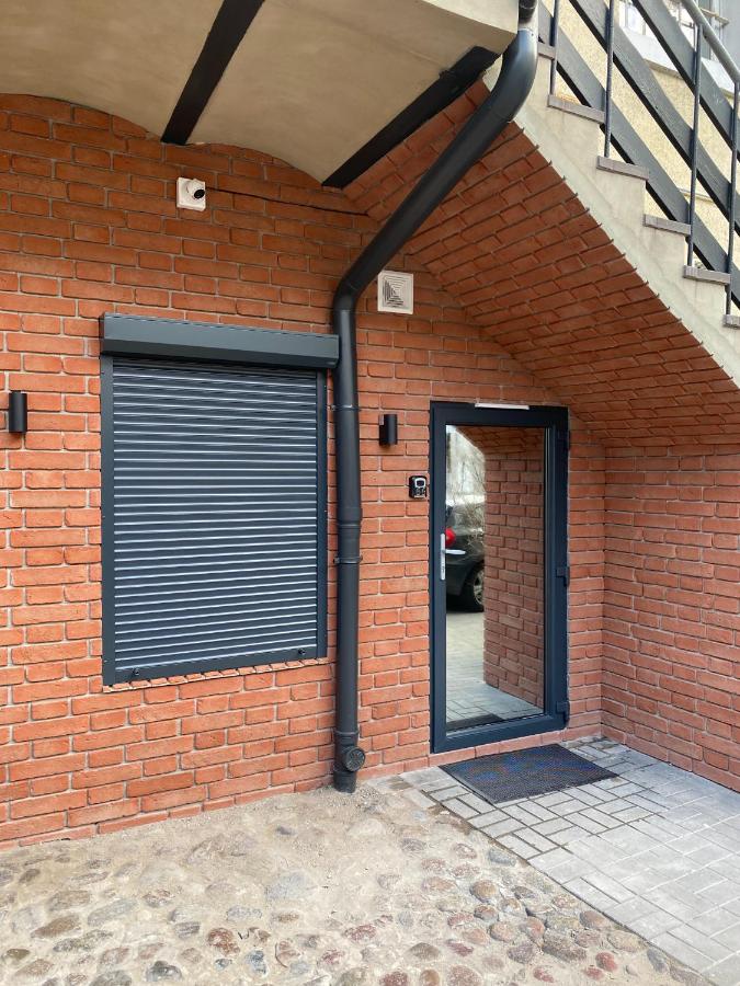 Apartament "Love Paradise" Centrum z dużą wanną dla Dwojga - Chambres d'hôtes Gniezno