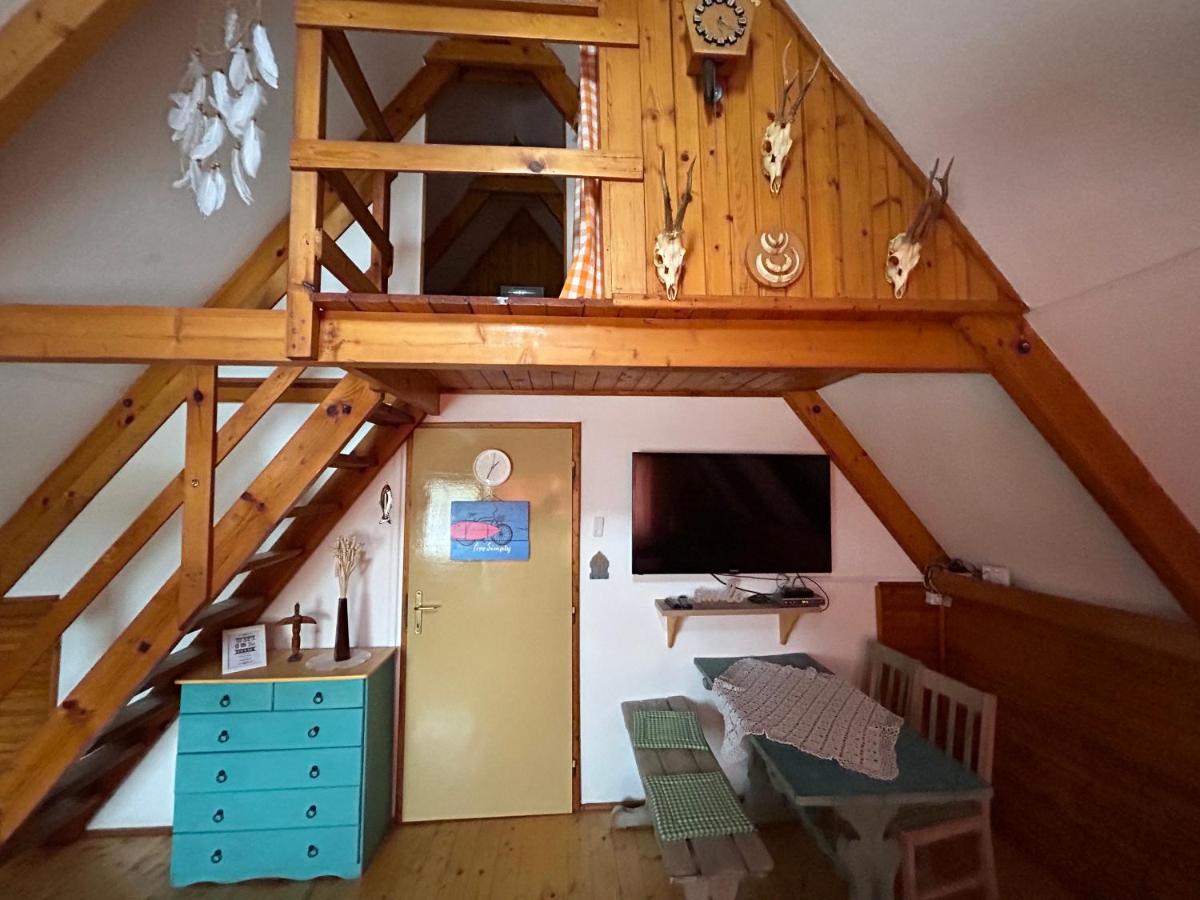 Aqua Faház - Ferienwohnung Mesteri