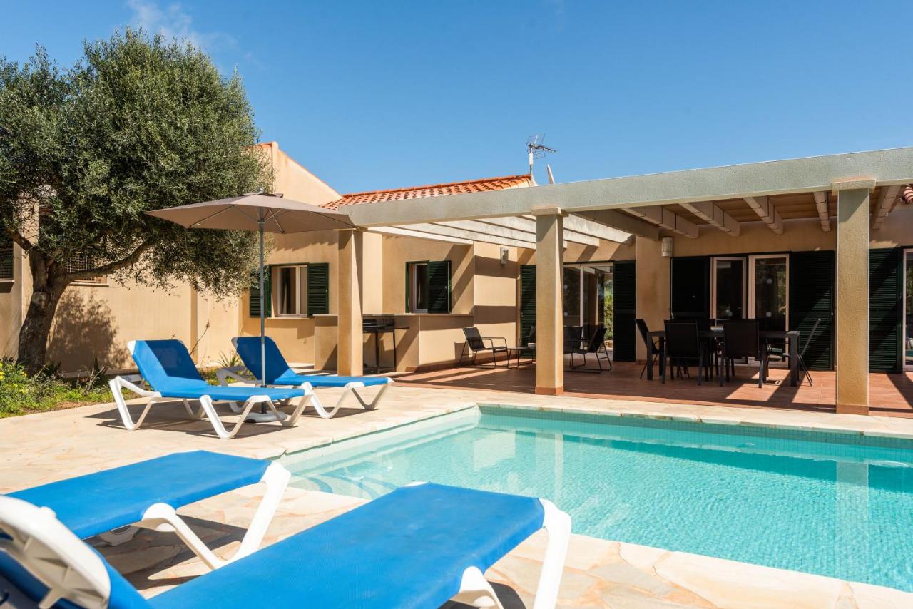 Villa Menorca Flomertor 2 by Mauter Villas - Chambres d’hôtes Cala'N Blanes