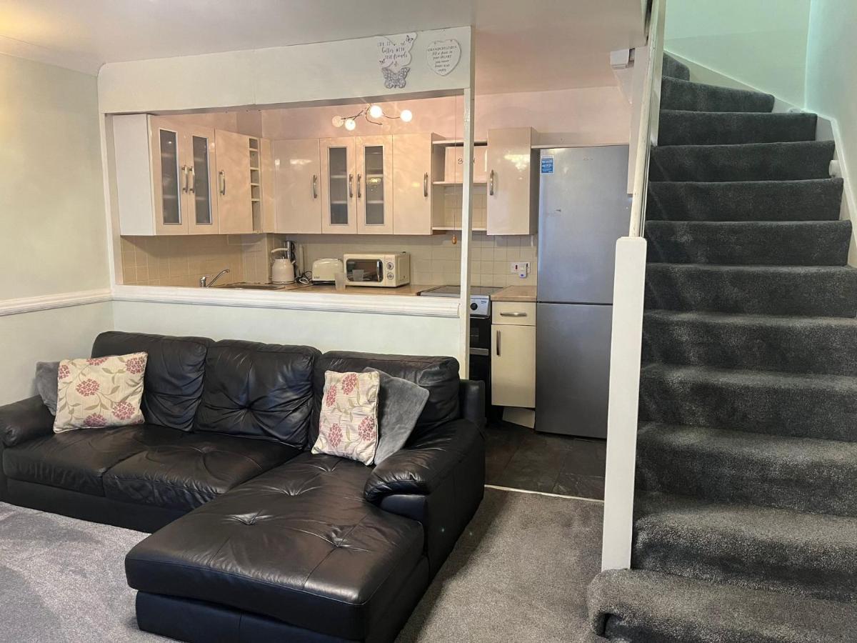 B&B Norwood - LONDON 1 BED COSY HOUSE - Bed and Breakfast Norwood