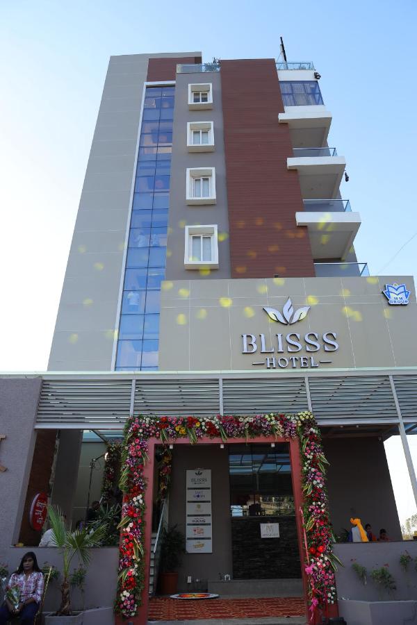 B&B Kolhāpur - Blisss Hotel Kolhapur - Bed and Breakfast Kolhāpur