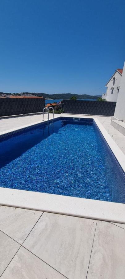 Ray Holiday Apartment - Ferienwohnung Trogir