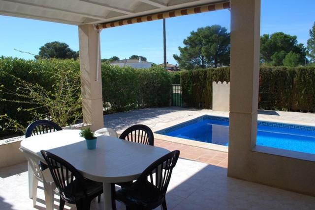 B&B Calafat - VILLA BONITA - Bed and Breakfast Calafat