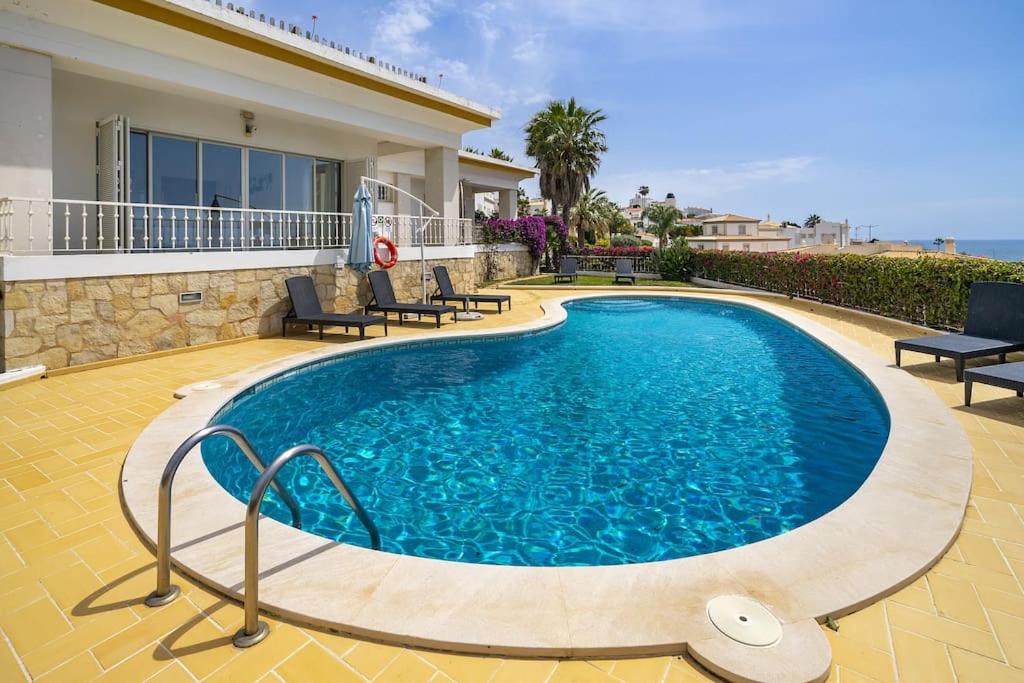 Villa Marina - Pool & Sea View - B&B