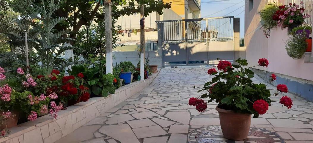 Kristel Holiday Apartment - B&B
