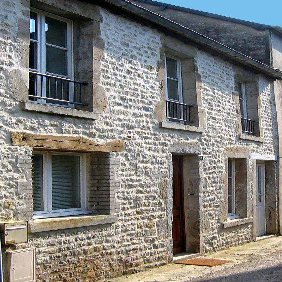 B&B Sainte-Mère-Église - The Heart of Sainte Mere Eglise - Bed and Breakfast Sainte-Mère-Église