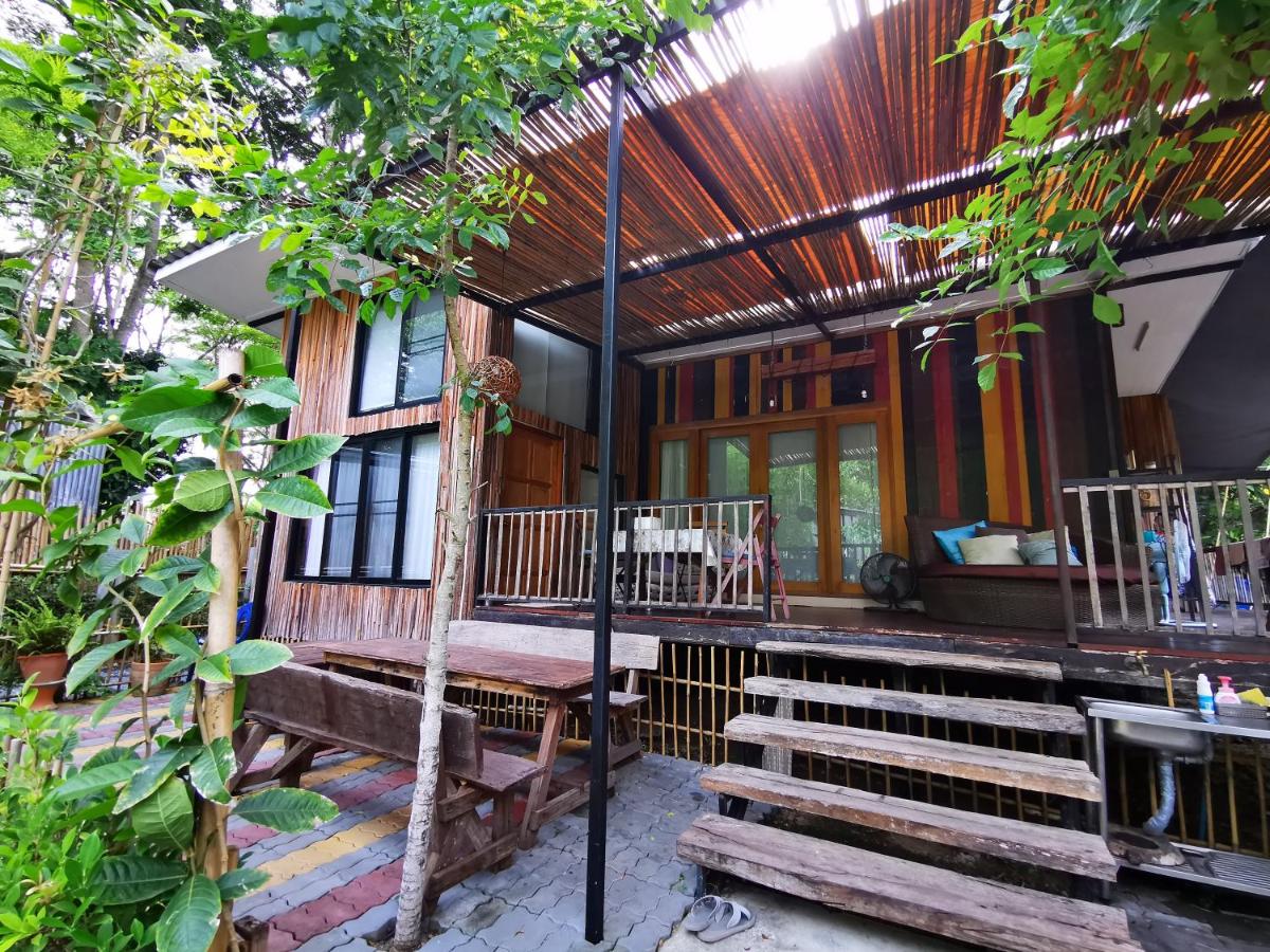 B&B Ban Khanong Phra Klang - Brookhouse at Khaoyai - Bed and Breakfast Ban Khanong Phra Klang