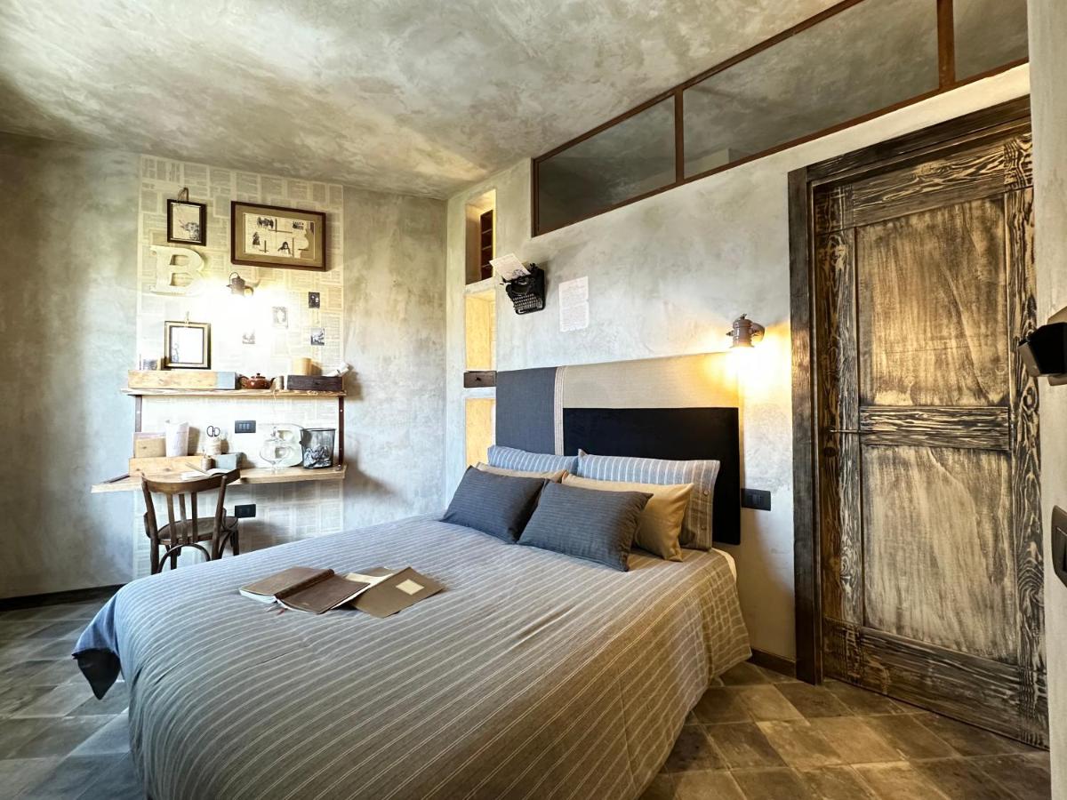 Via Roma Charming Rooms - B&B
