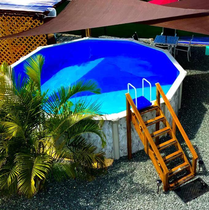 Brisas de Isabela Cozy Glamper 1 - B&B