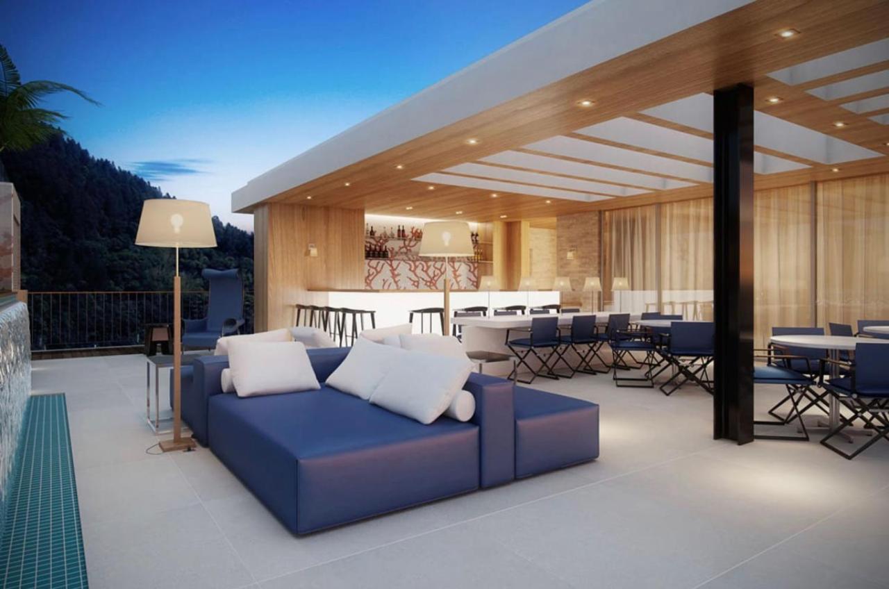 Studio Apartment with Sea View