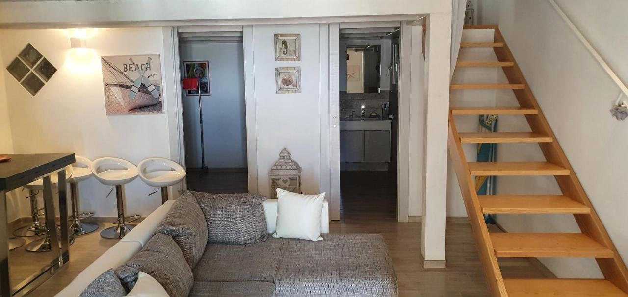 Appartamento con 2 Camere da Letto