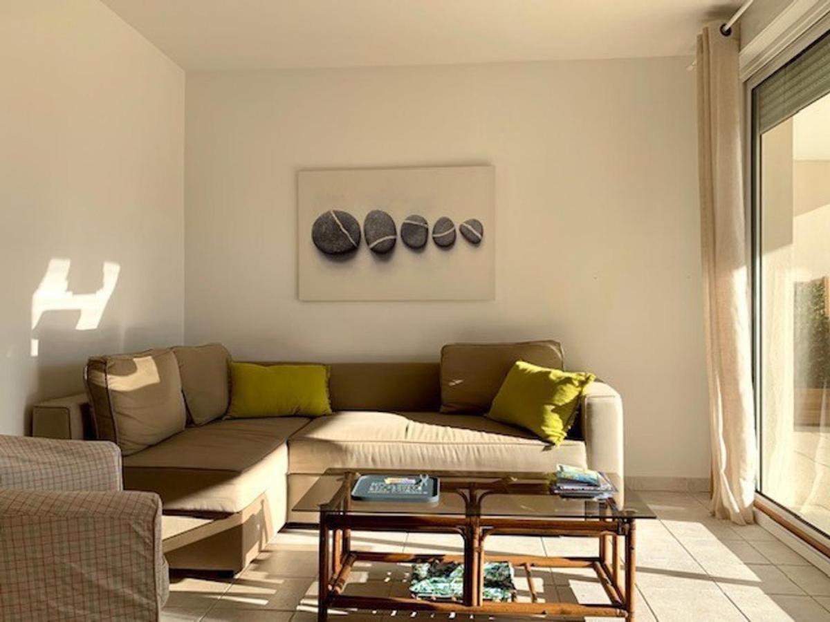 Confort à Mèze : Appartement climatisé avec terrasse et jardin - FR-1-604-36 - Chambres d'hôtes Mèze