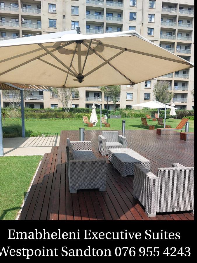 Sandton Suites Westpoint - B&B
