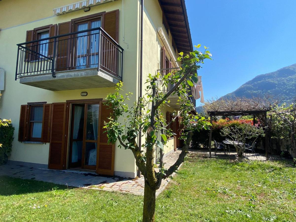 The Children Smile- with Private Garden - B&B
