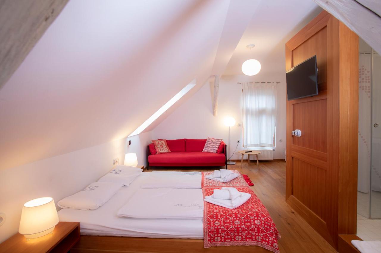 Chambre Familiale Classique 