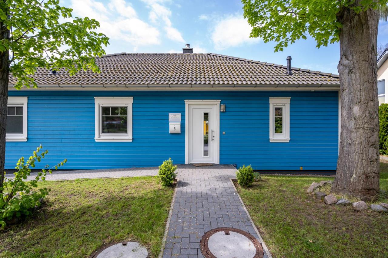 Ferienhaus Spiekeroog- Müritz - B&B