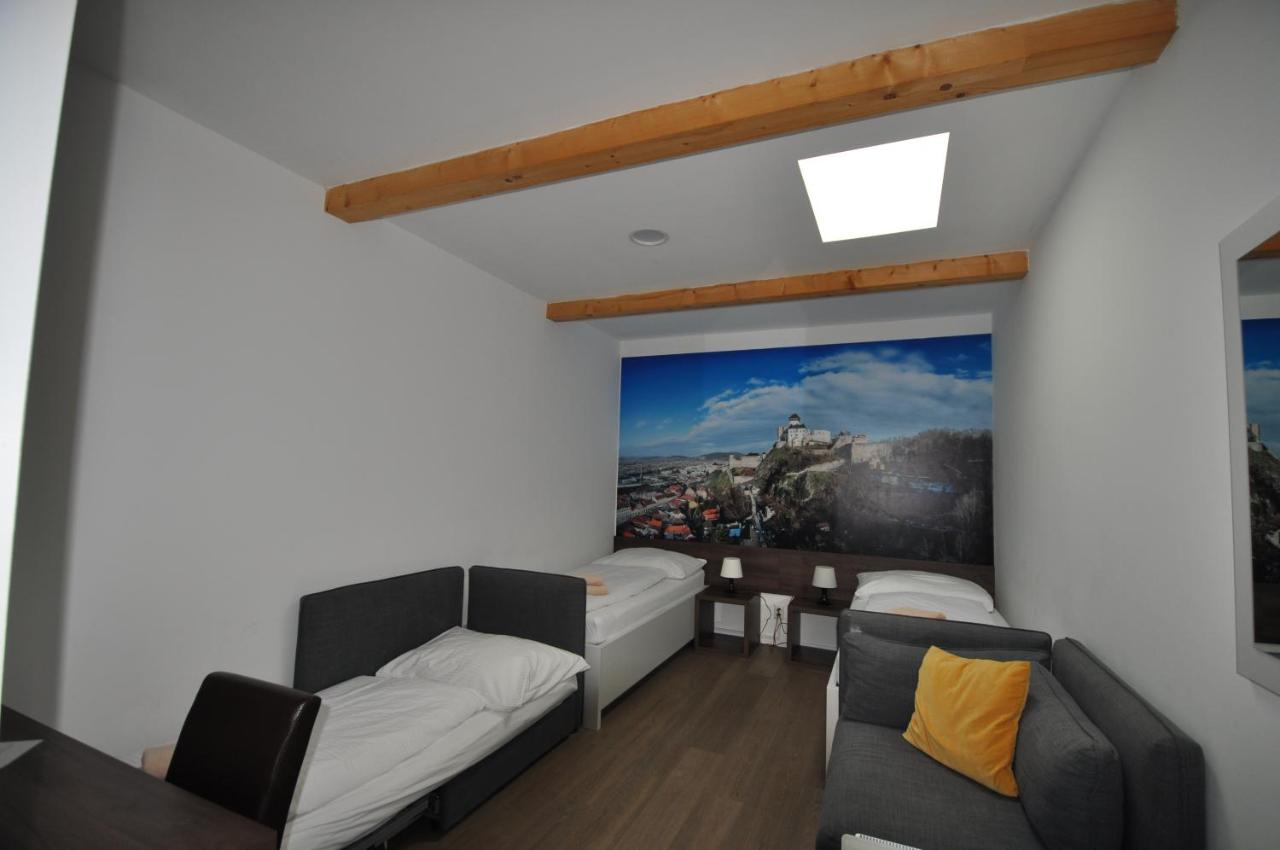 Economy Twin Room