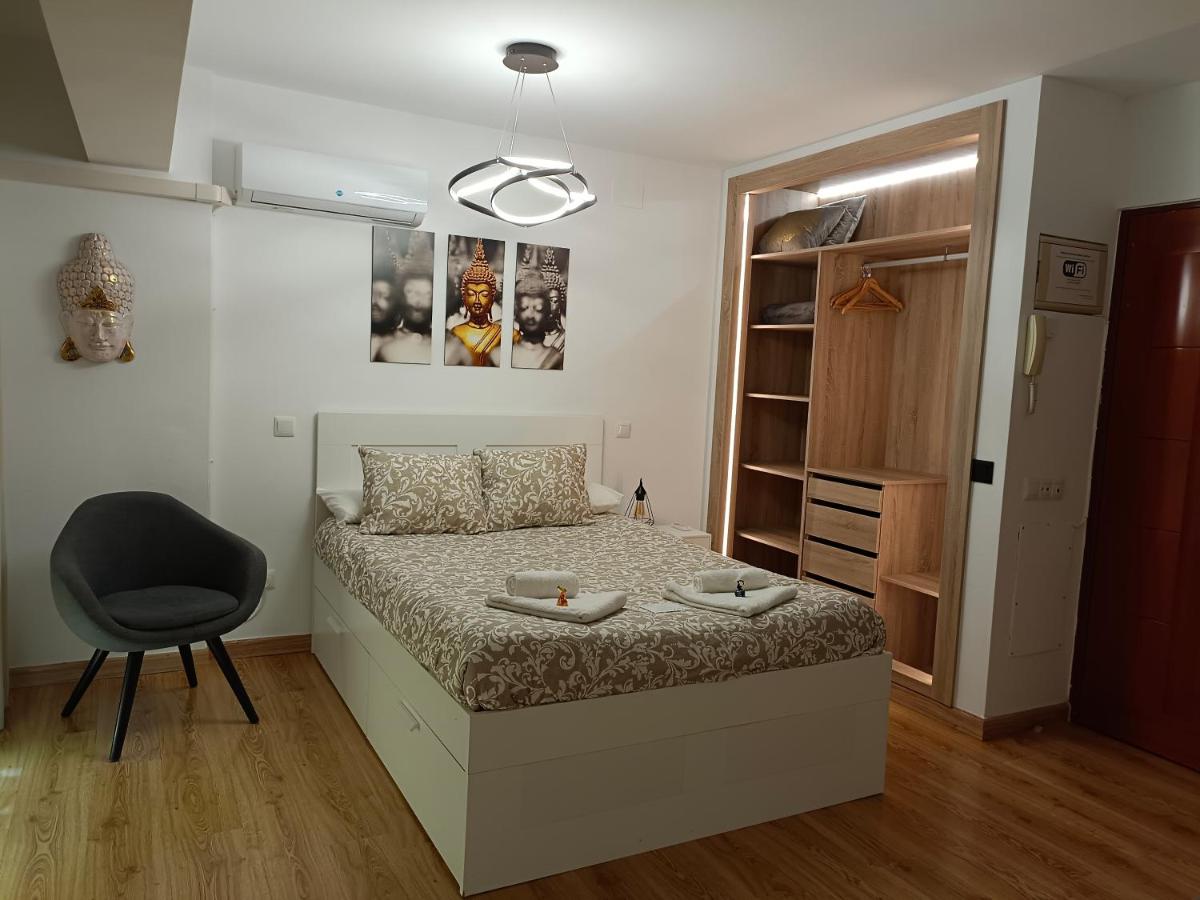 Buddha Smart estudio centro histórico de Málaga - B&B Málaga